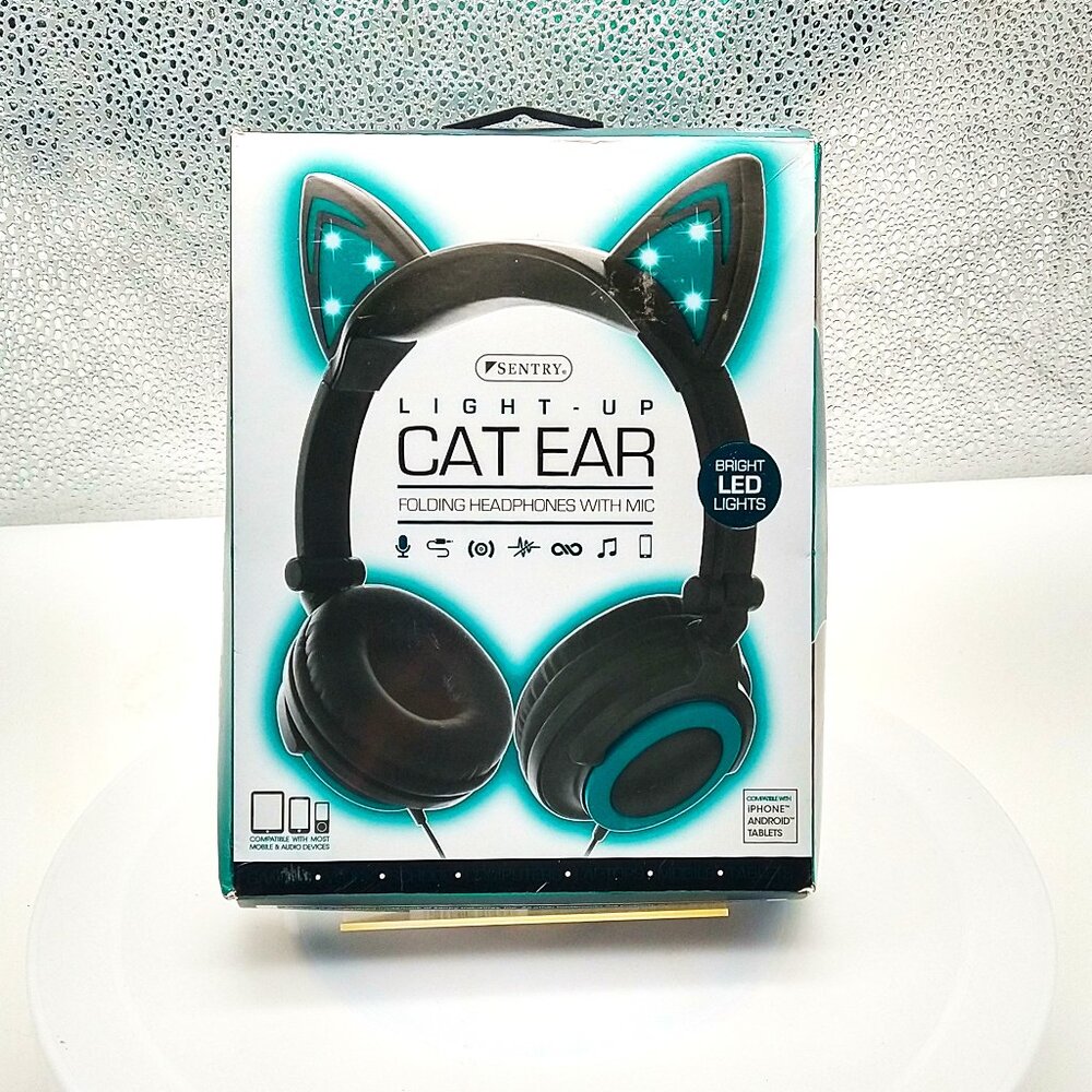 Headphones Cat Ear LED Lights Microphone Foldable Adjustable Gaming Music Video